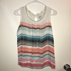 Cute summer tank by Elle size XS